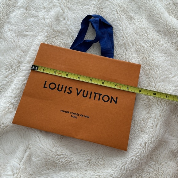 Louis Vuitton Orange Paper Gift Bag with Blue Cloth Handles - Picture 3 of 4